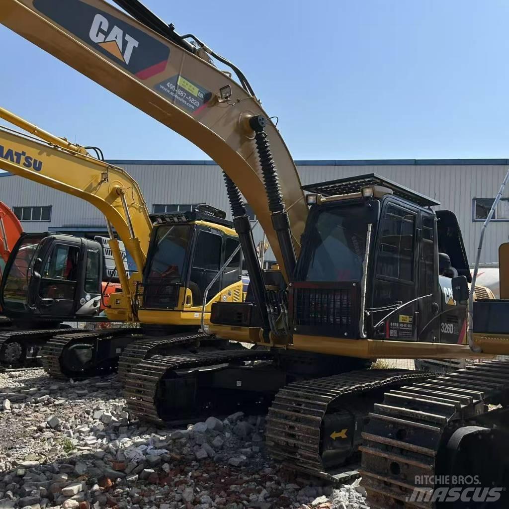 CAT 326D2L Εκσκαφείς με ερπύστριες