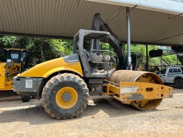Volvo sd105DX Κύλινδροι συμπίεσης εδάφους