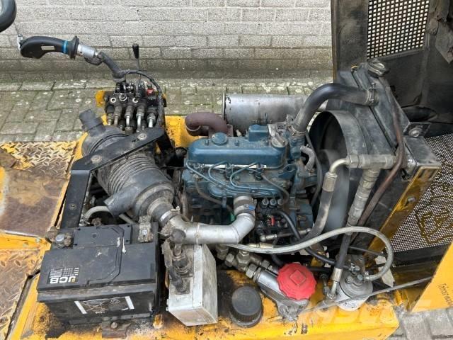 GiANT D 261 S Φορτωτές με λάστιχα (Τροχοφόροι)