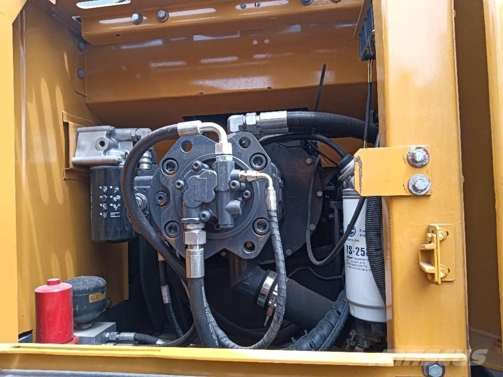 XCMG XE 215 DA Εκσκαφείς με ερπύστριες