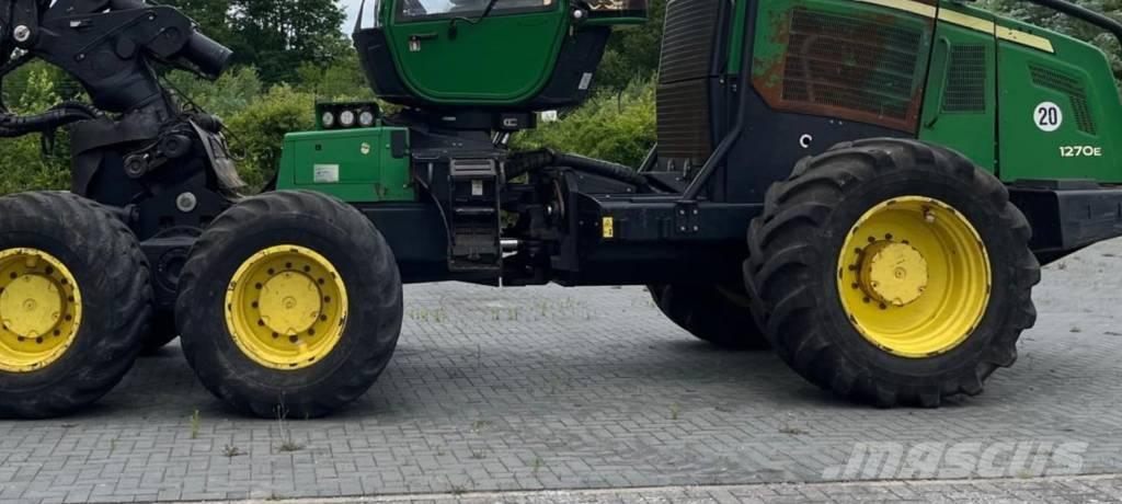 John Deere 1270 E Θεριζοαλωνιστικές μηχανές
