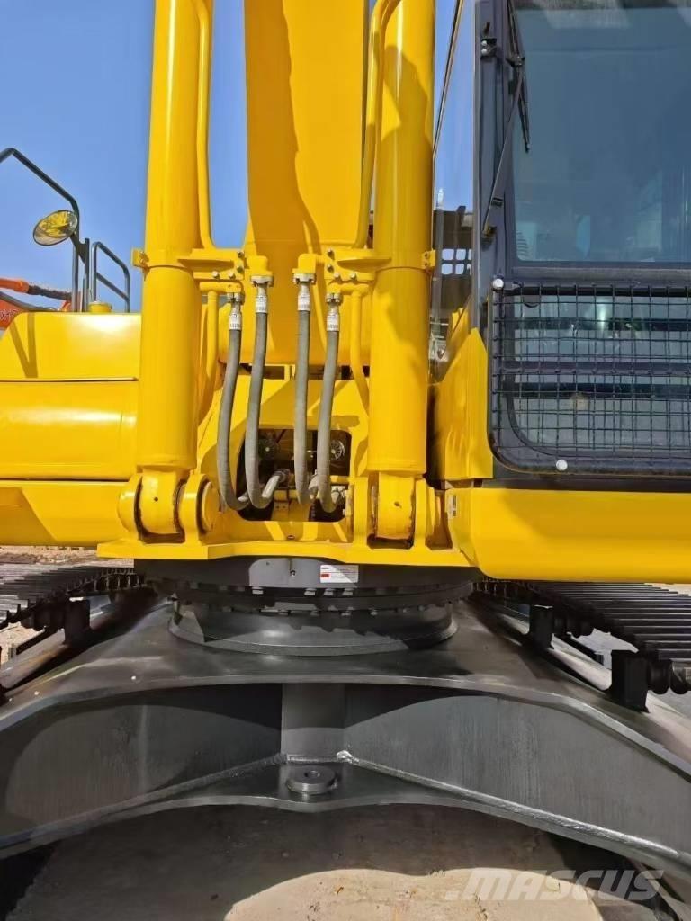 Komatsu 400-8 Εκσκαφείς με ερπύστριες