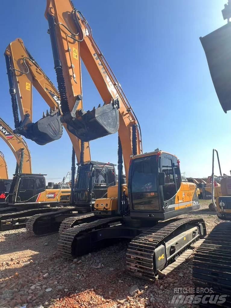 Hyundai 225-9 Εκσκαφείς με ερπύστριες
