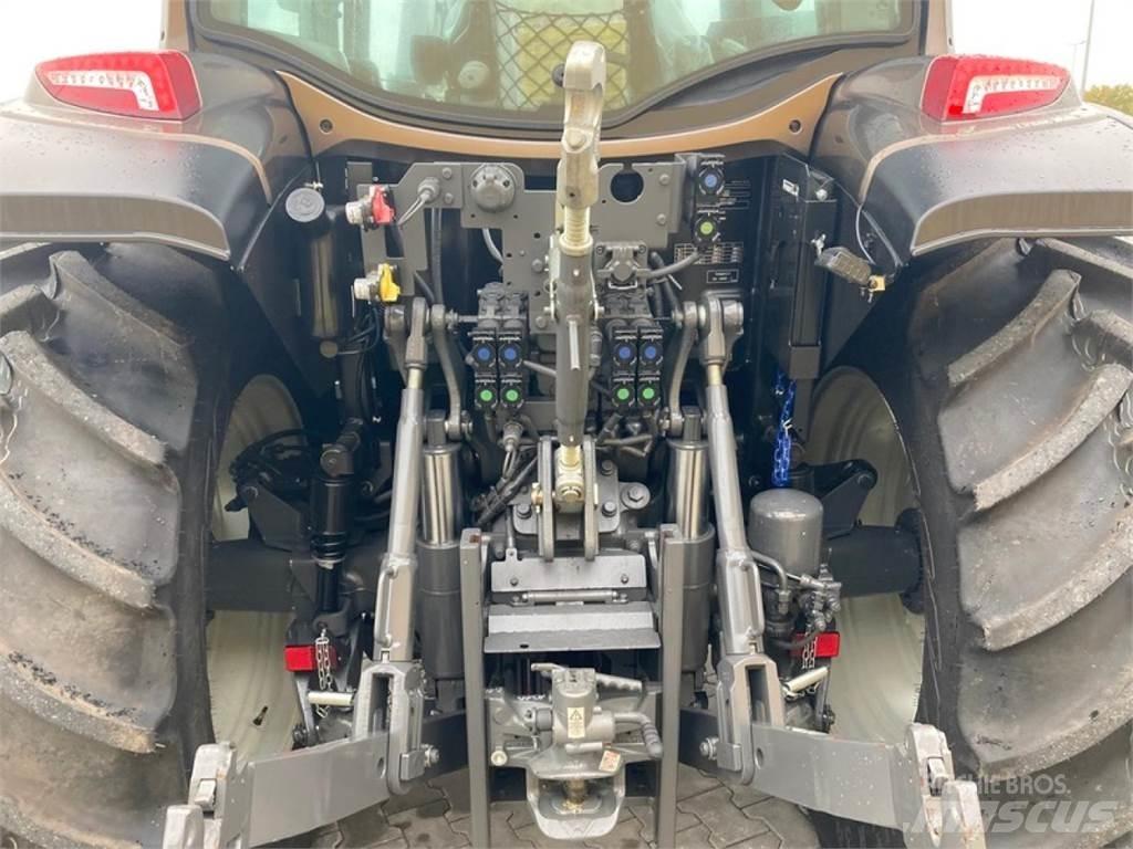 Valtra G115V Τρακτέρ