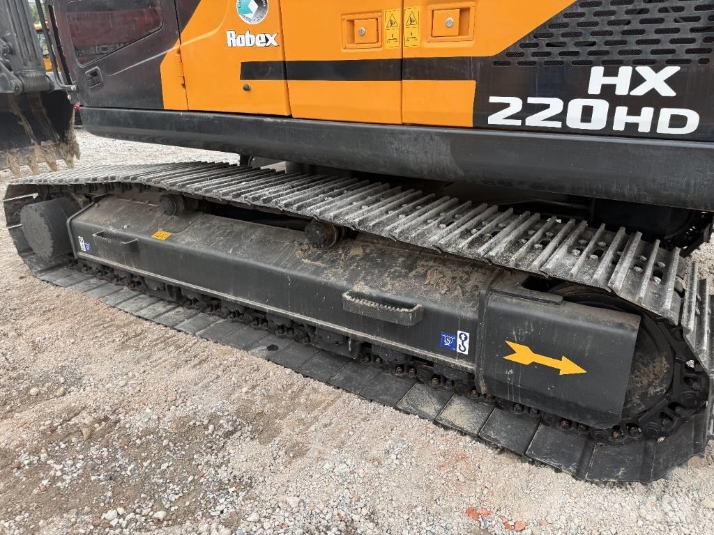 Hyundai HX 220 Εκσκαφείς με ερπύστριες