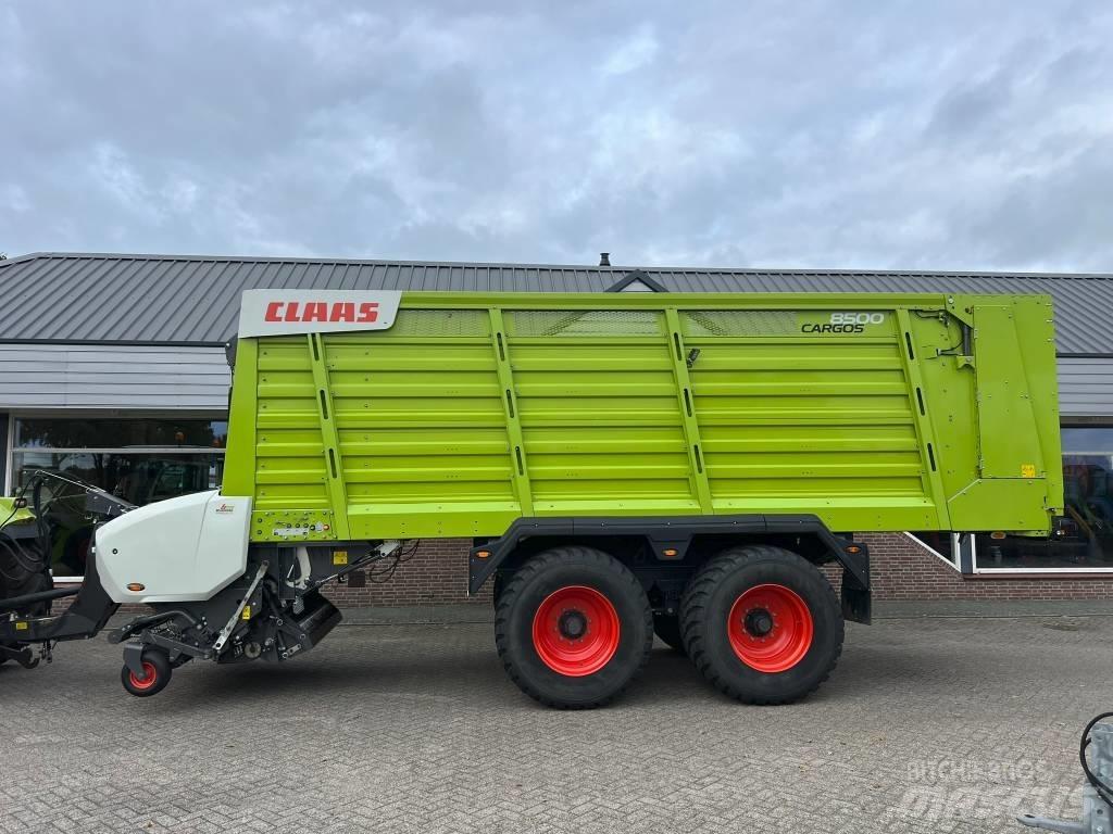 CLAAS Cargos 8500 Ρυμούλκα με διάταξη αυτοφόρτωσης