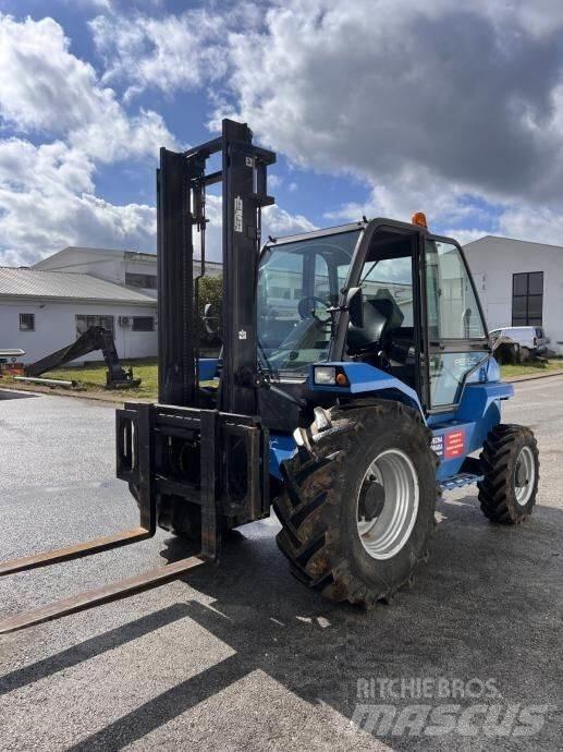 Manitou MC30-4W Φορτηγά ανώμαλου εδάφους