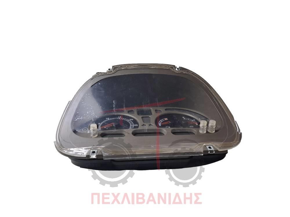 CASE maxxum Καμπίνες και εσωτερικό