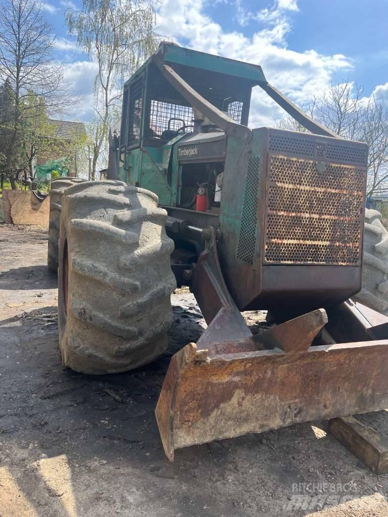 Timberjack 450C Μετατοπιστές
