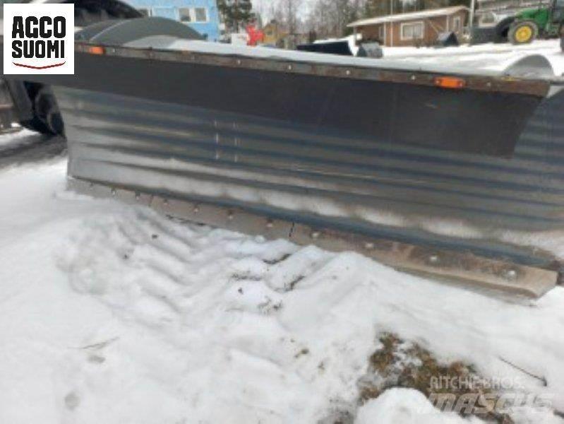 Snowek ALUEAURA Εκχιονιστήρες και χιονοδιώχτες