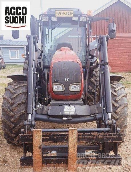 Valtra A93 H Τρακτέρ