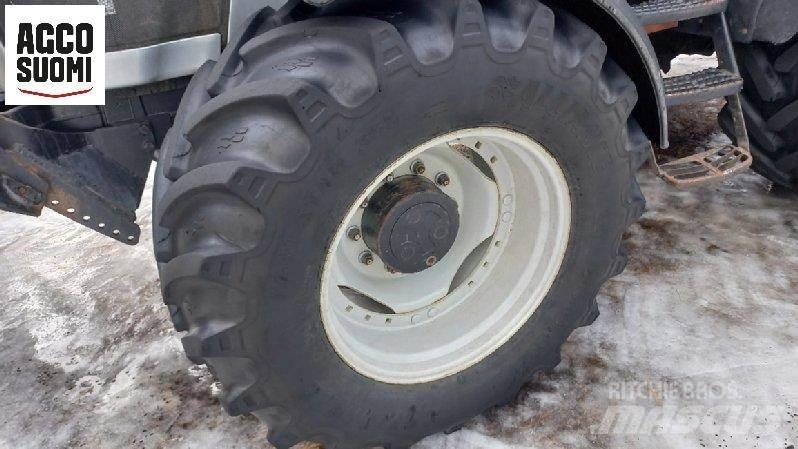 Valtra M150 Τρακτέρ