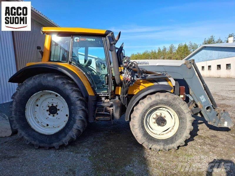 Valtra N122D Τρακτέρ