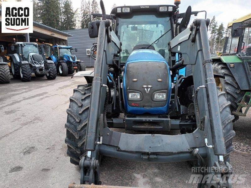 Valtra N142 D +EK Τρακτέρ