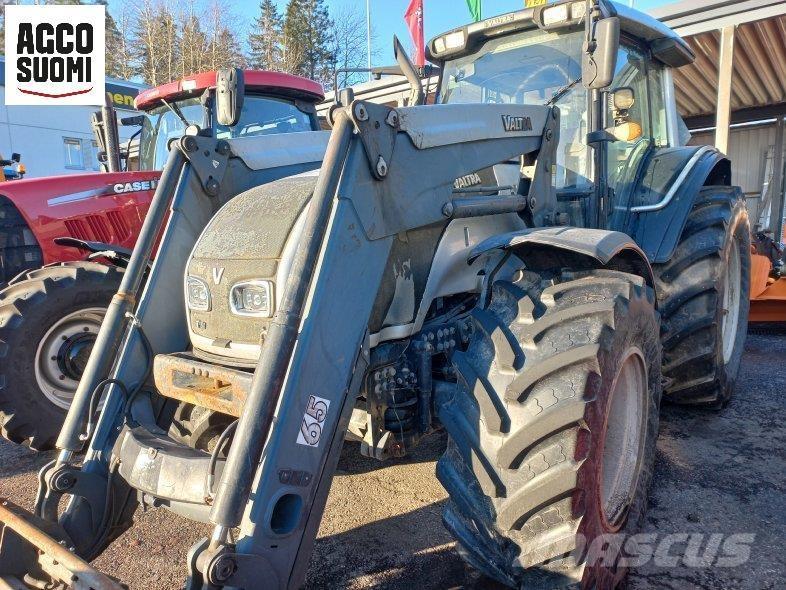 Valtra T151 HT Τρακτέρ