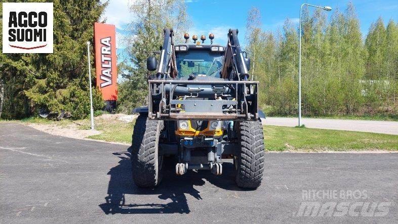 Valtra T153 H Τρακτέρ