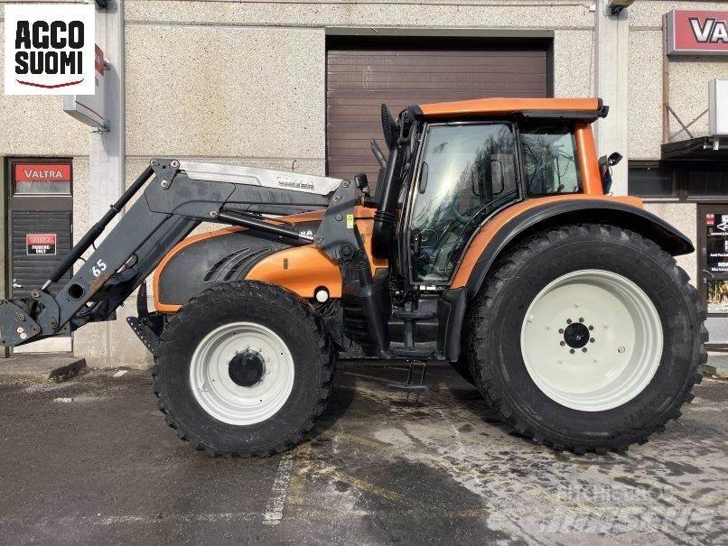 Valtra T162 VERSU Τρακτέρ