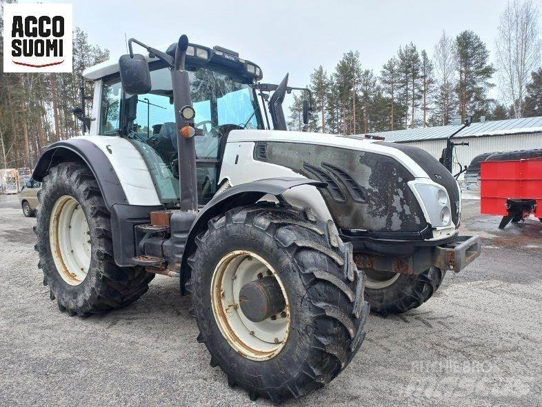 Valtra T213 VERSU Τρακτέρ