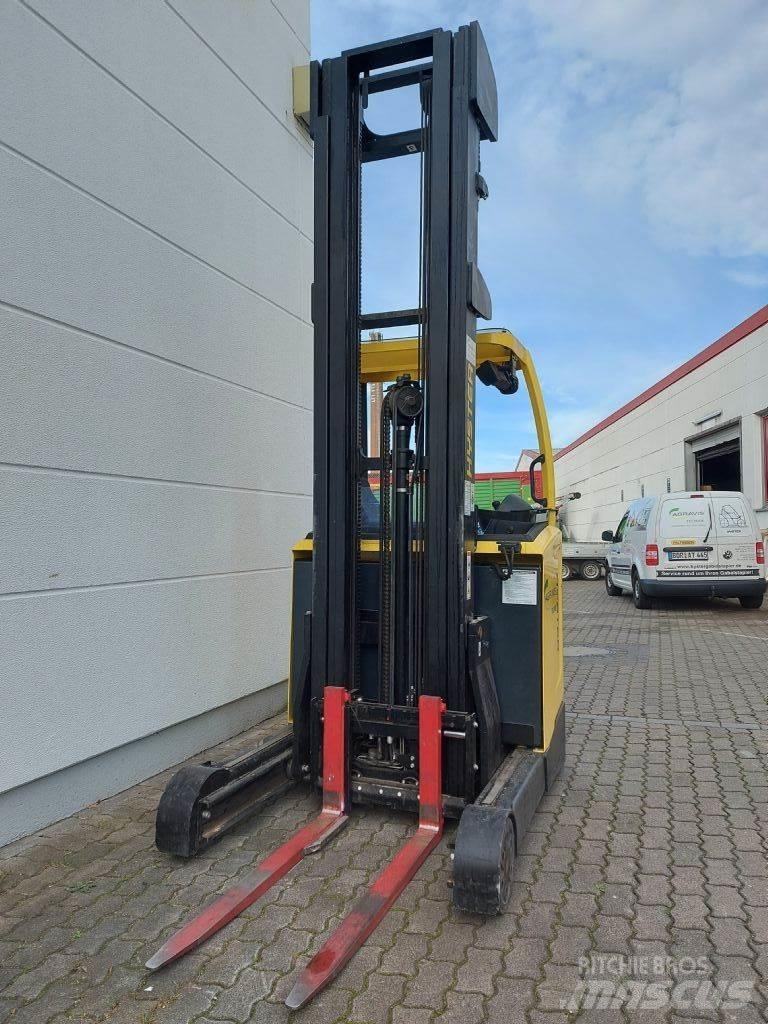 Hyster R 1.4 Ανυψωτικά στενών δρόμων