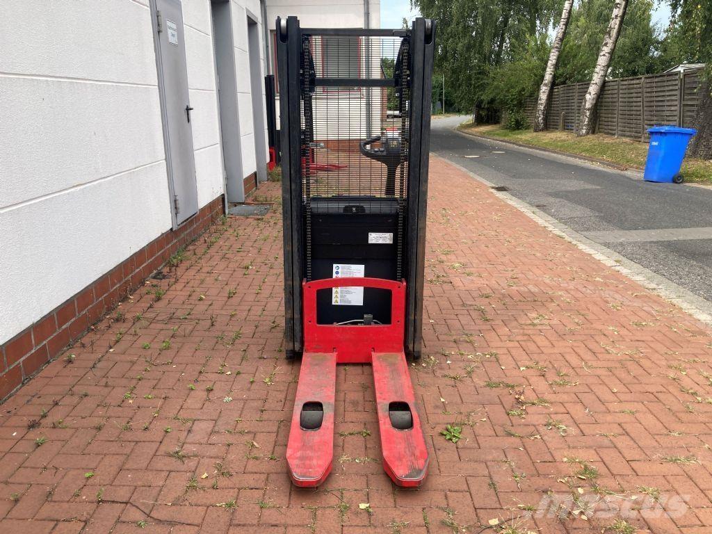 Hyster S 1.0 Παλετοφόρα πεζού χειριστή με ιστό