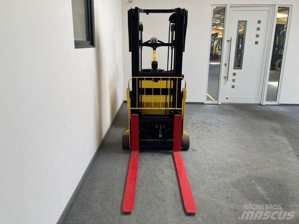 Hyster S 1.0 C Παλετοφόρα πεζού χειριστή με ιστό