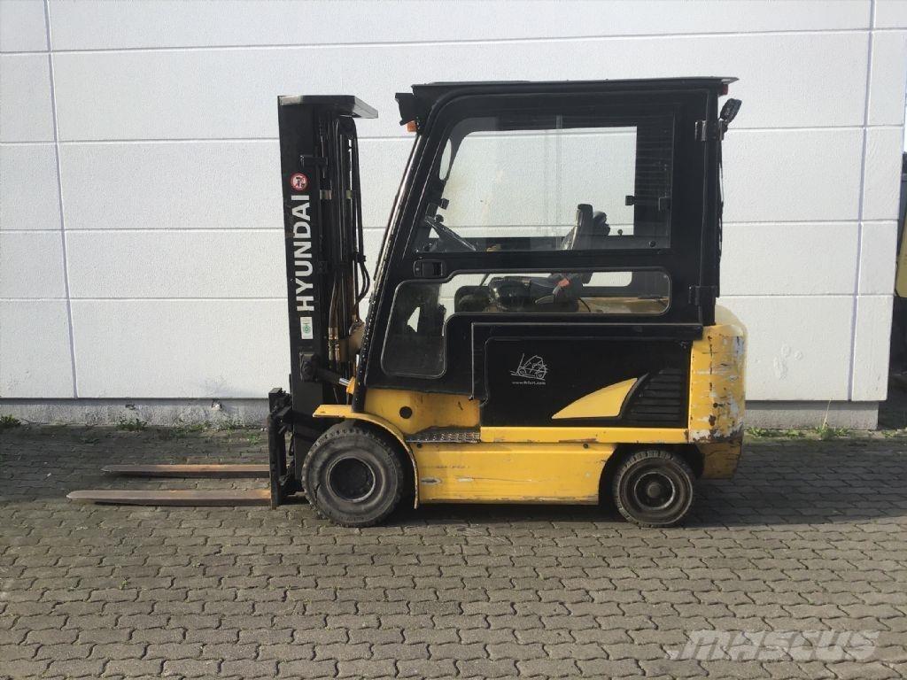 Hyundai 32B-7 Ηλεκτρικά περονοφόρα ανυψωτικά κλαρκ