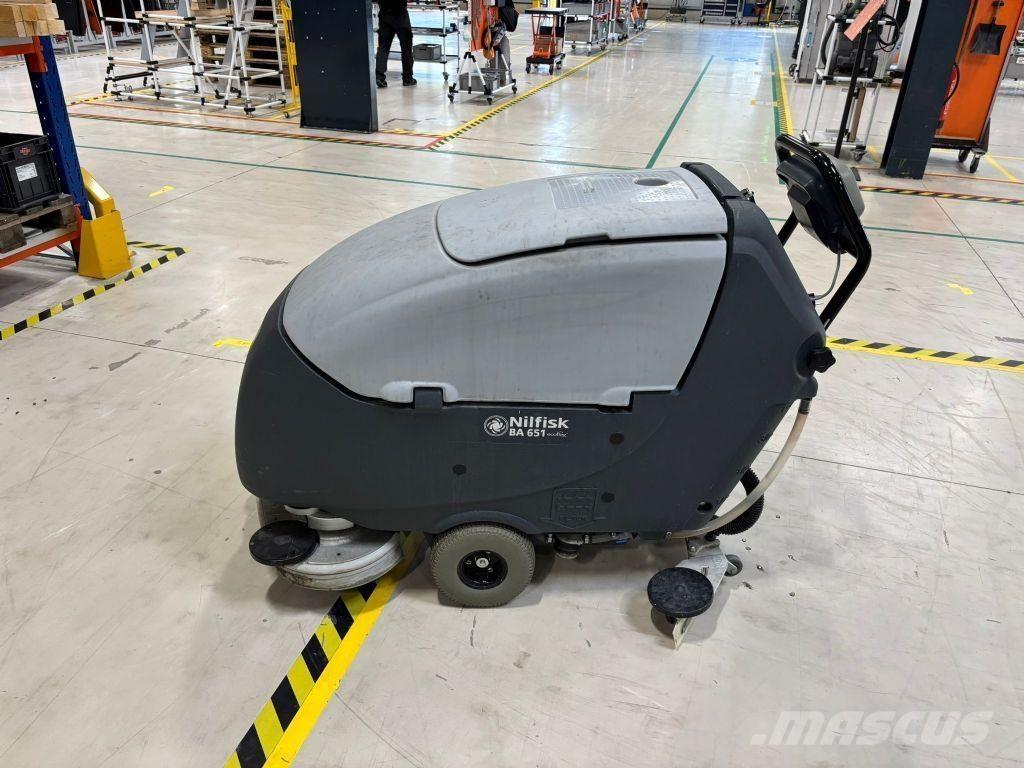 Nilfisk BA 651 Σκούπες
