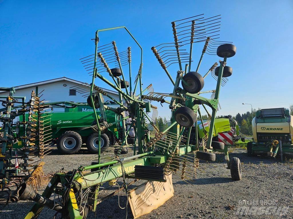 Krone 900 Τσουγκράνες και χορτοξηραντικές μηχανές