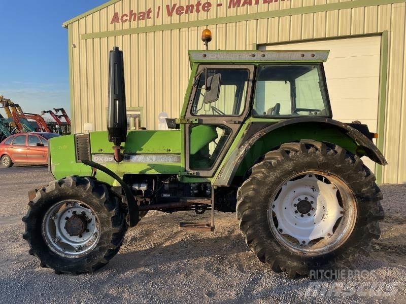 Deutz DX85 Τρακτέρ