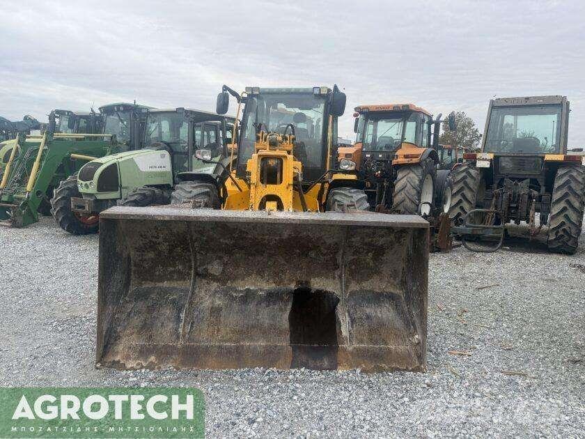 JCB TM 300 Τρακτέρ