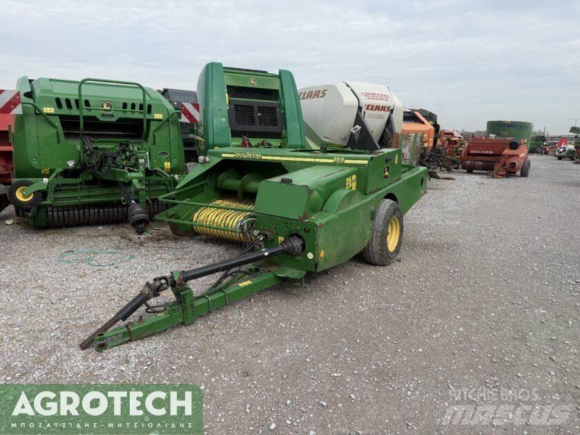 John Deere 359 Τρακτέρ