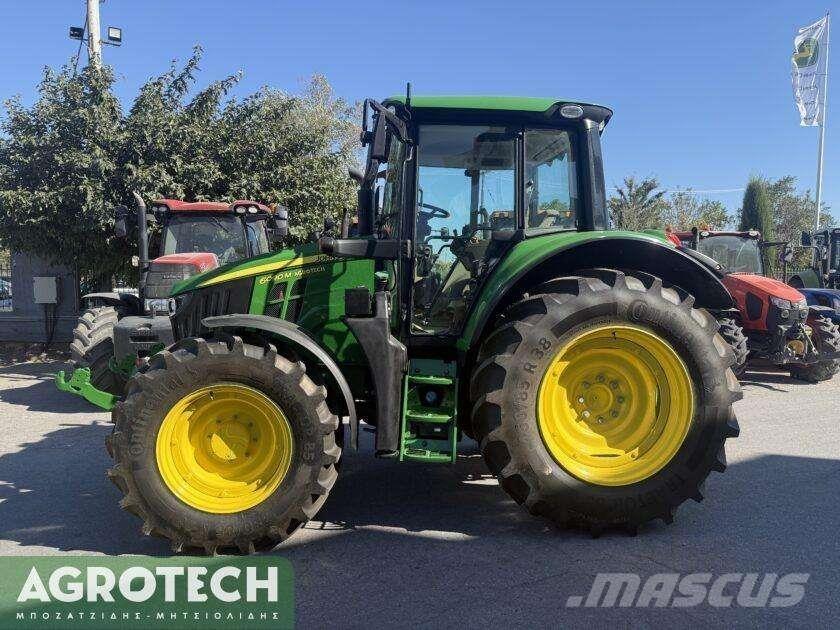 John Deere 6090M Τρακτέρ