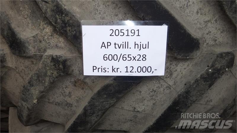 AP 600/65R28 Ελαστικά και ζάντες