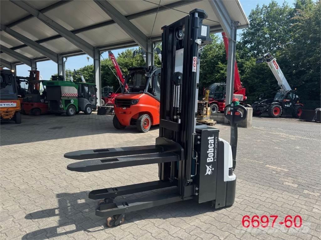 Bobcat BSL 12 N-7i Παλετοφόρα πεζού χειριστή με ιστό