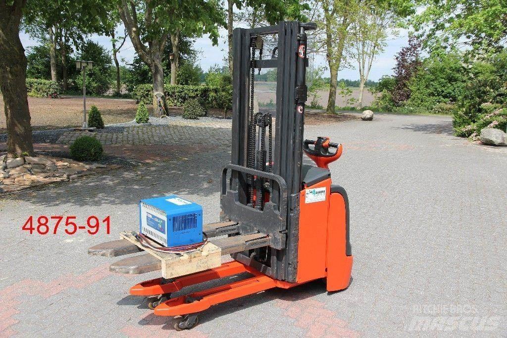 Linde L 16 i Παλετοφόρα πεζού χειριστή με ιστό