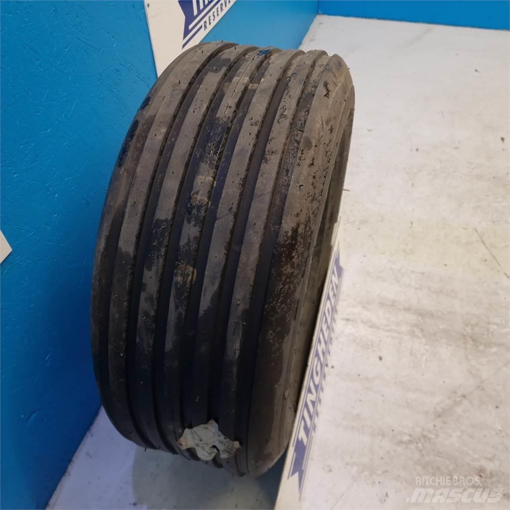  10.5/80-18 Ελαστικά και ζάντες