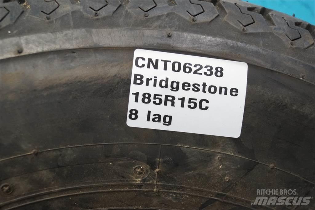  15 185R15C Ελαστικά και ζάντες