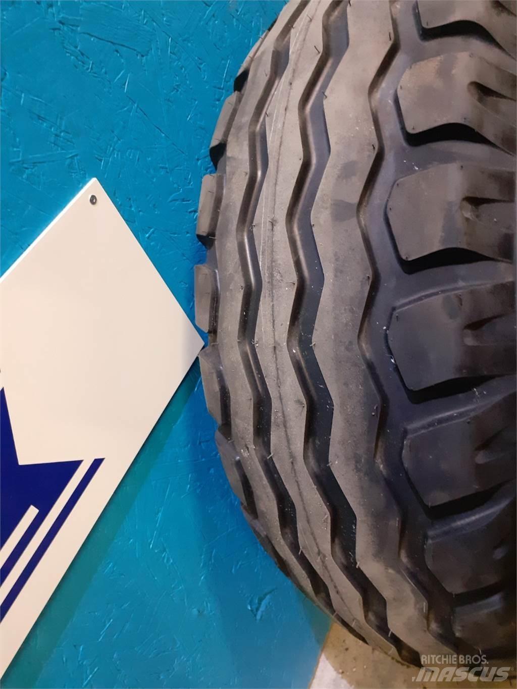  15.3 260/75-15.3 Ελαστικά και ζάντες