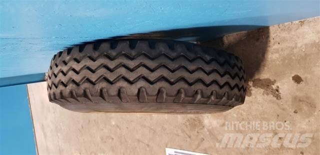  16 9.00R16 Ελαστικά και ζάντες