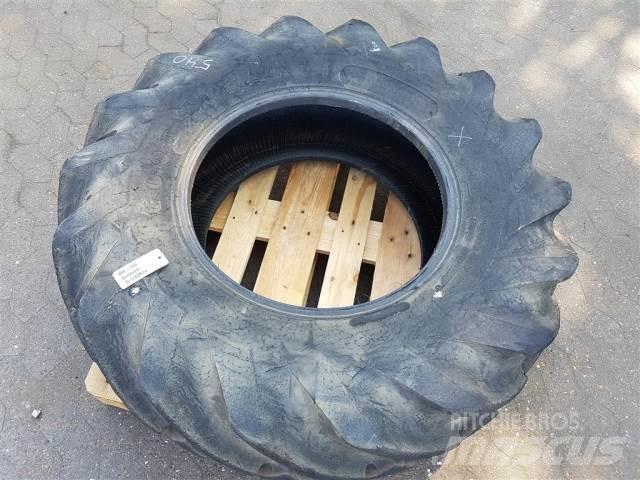  24 15.5/80R24 Ελαστικά και ζάντες