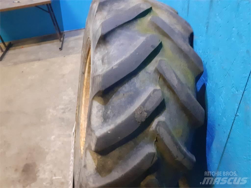  24 460/70R24 Ελαστικά και ζάντες