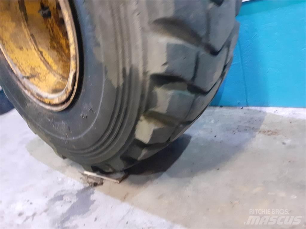  25 20.5R25 Ελαστικά και ζάντες
