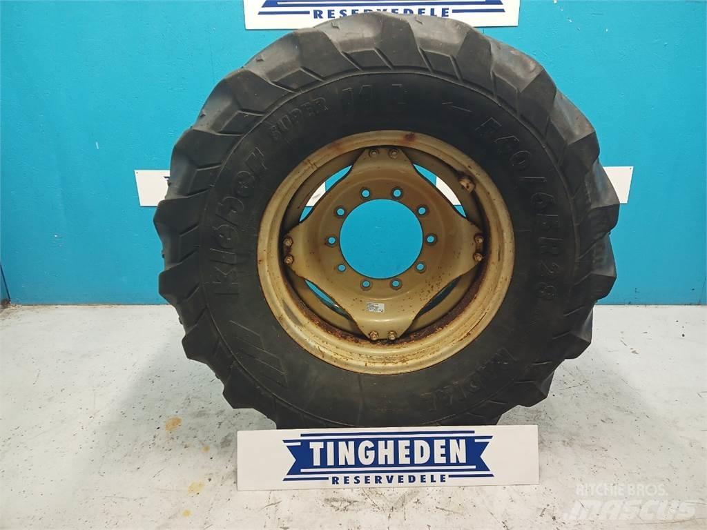  28 540/65R28 Ελαστικά και ζάντες