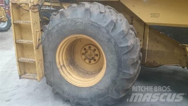  32 30,5L-32 Ελαστικά και ζάντες