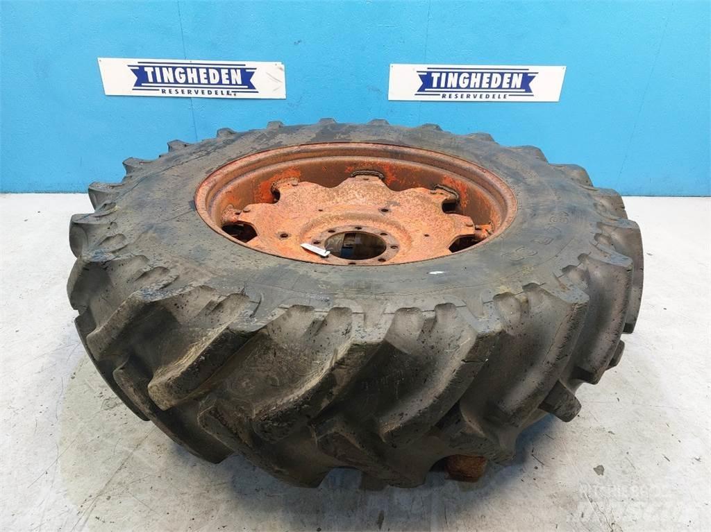  38 18.4 R38 Ελαστικά και ζάντες