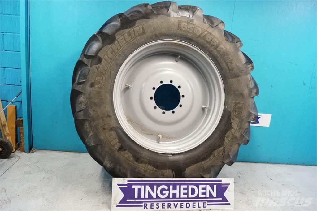  42 650/65R42 Ελαστικά και ζάντες