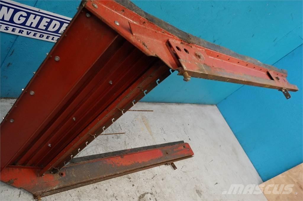 CASE 1460 Διαστρωτήρες άμμου και αλατιού