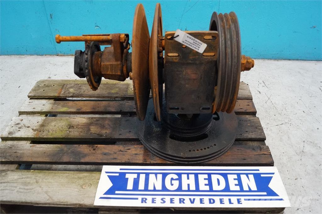 CASE 1680 Μετάδοση