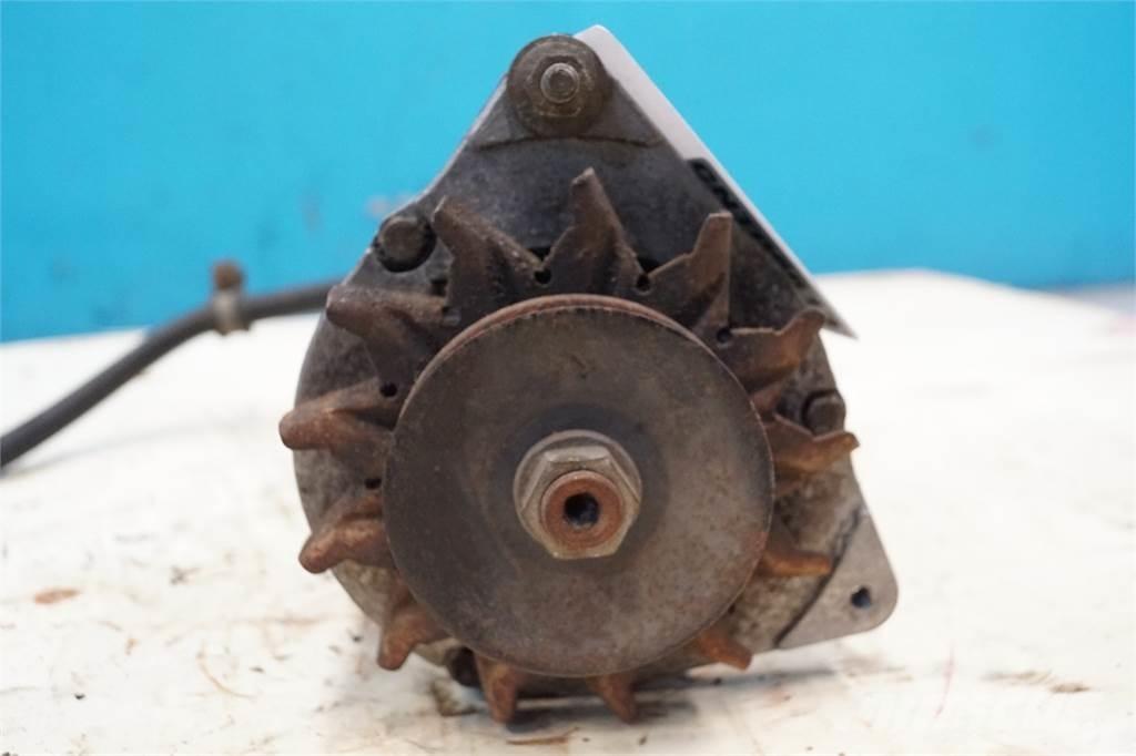 CASE 1680 Ηλεκτρονικά