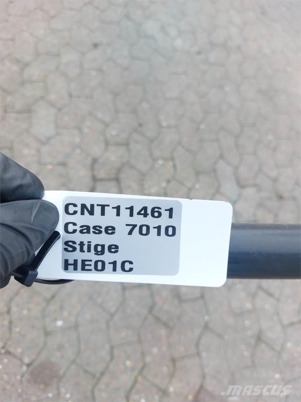 CASE 7010 Καμπίνες και εσωτερικό